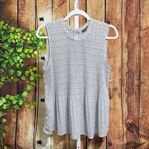 Adrianna Papell Sleeveless Blouse Size L